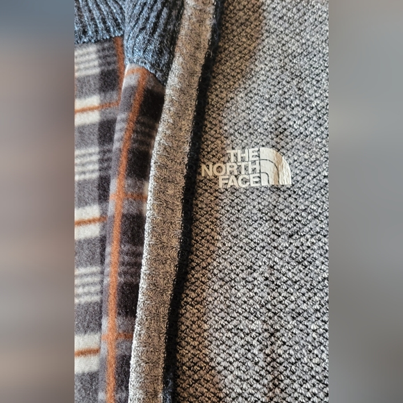 The North Face Zip-Up Lined Sweater/Jacket - Picture 5 of 7